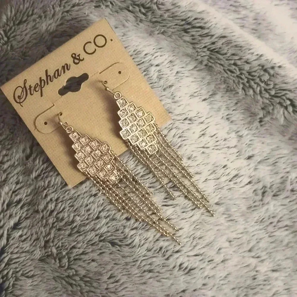 NORDSTROM Art Deco Style Gold Metal Cz Evening Bridal Pageant Earrings NWT - Picture 1 of 4